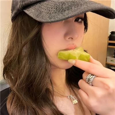 女孩的成长图腾